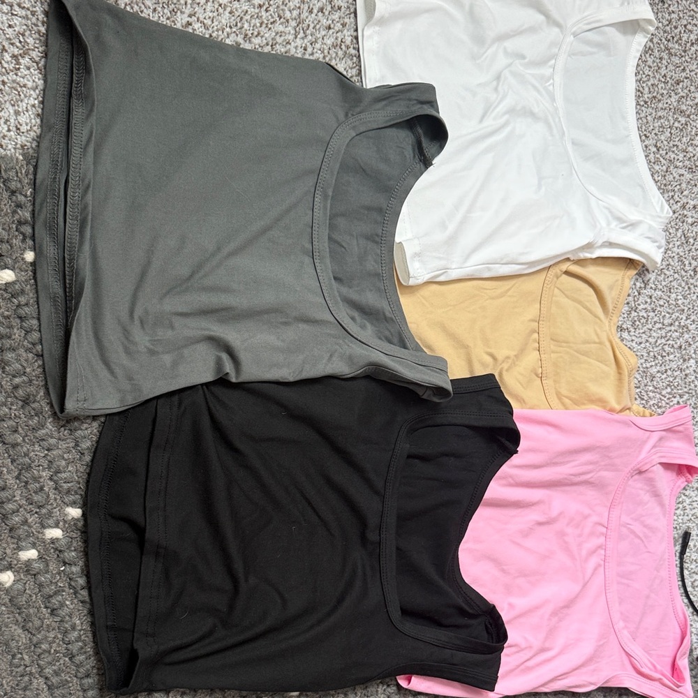 Women’s SHEIN crop tank top 5 pack